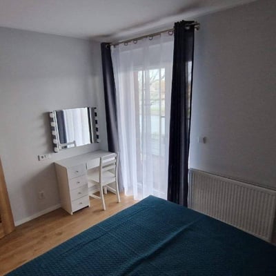 Alquiler de un acogedor apartamento de 3 habitaciones, 59 m², Psie Pole, Breslavia, Polonia